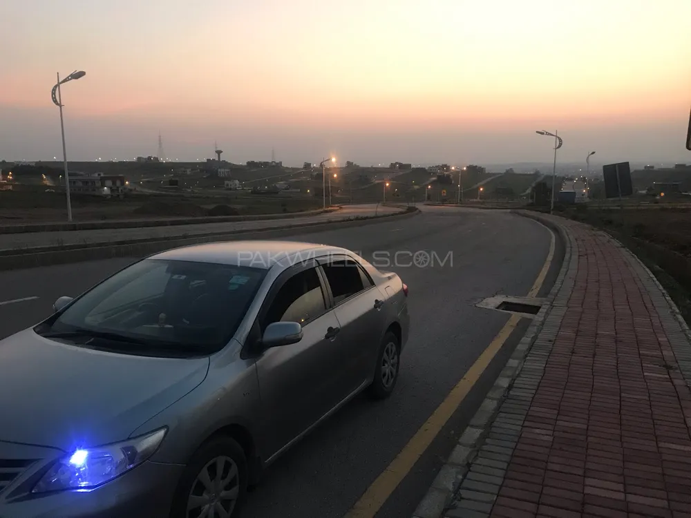 Toyota Corolla 2011 for Sale in Abbottabad Image-1