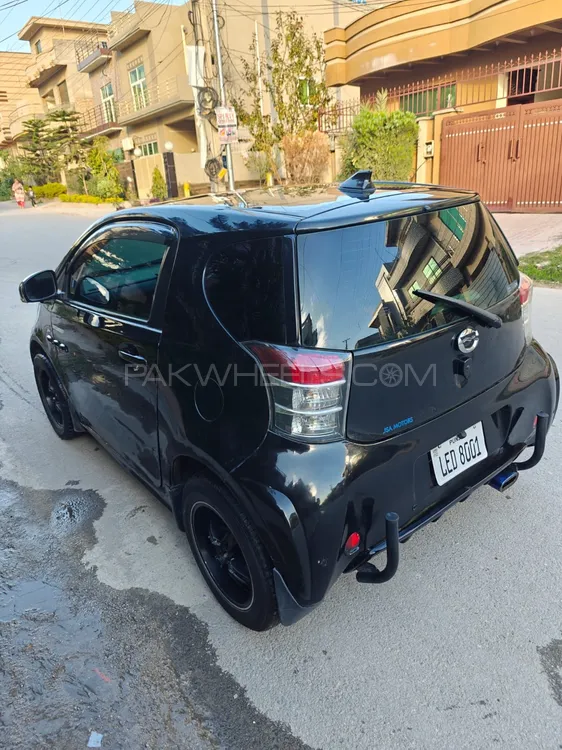 Toyota iQ 2010 for Sale in Islamabad Image-1