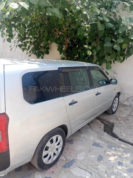 Toyota Probox 2007 for Sale in Peshawar Image-1