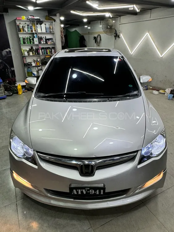 Honda Civic 2010 for Sale in Karachi Image-1