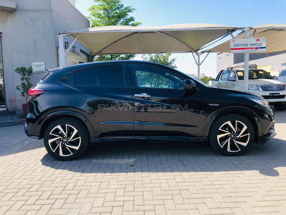 Honda Vezel 2019 for Sale in Faisalabad Image-1