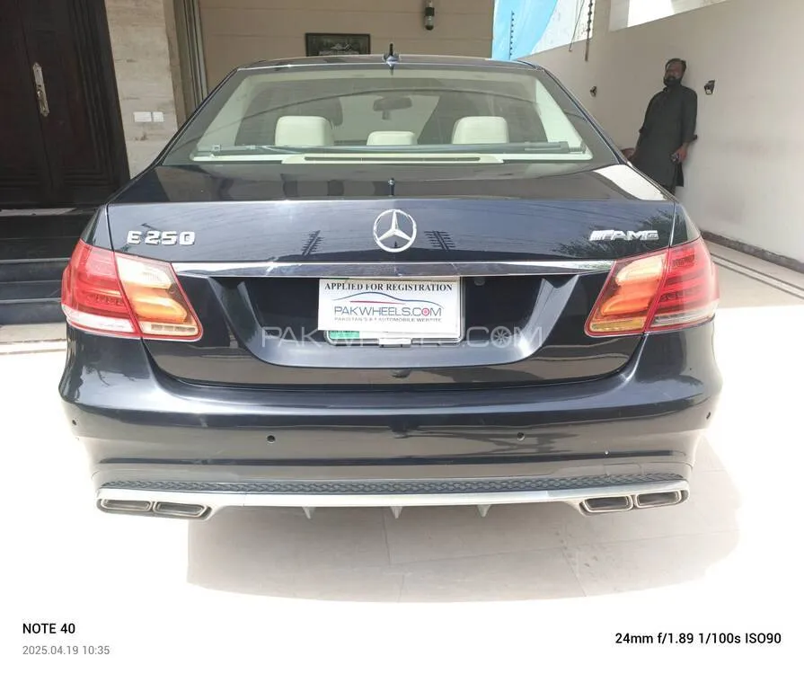 مرسڈیز بینز ای کلاس 2010 for Sale in لاہور مرسڈیز بینز ای کلاس 2010 for Sale in لاہور Image-6