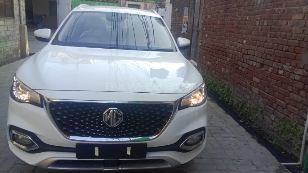 MG HS 2024 for Sale in Sialkot Image-1