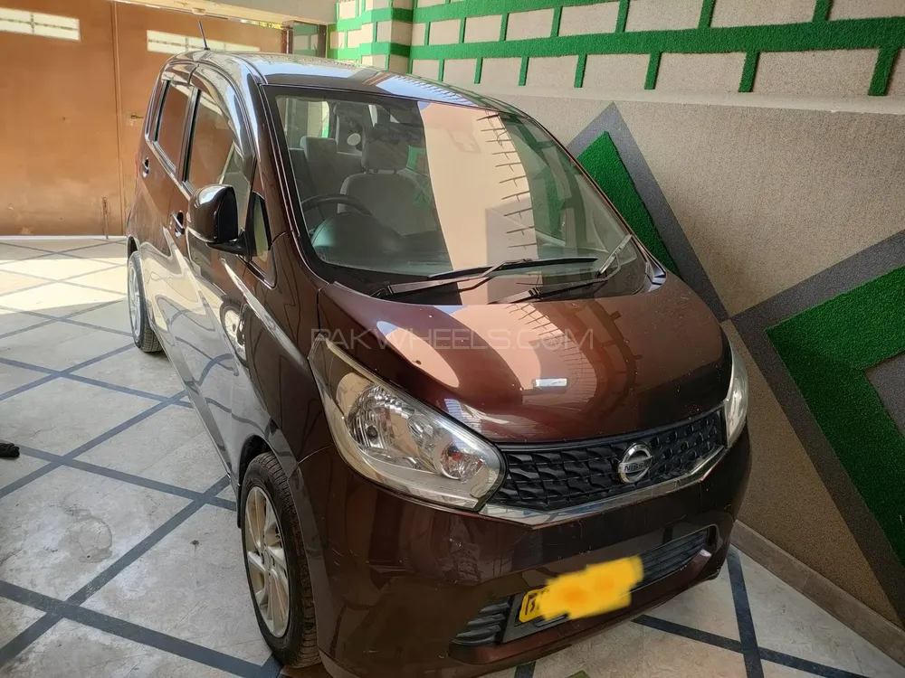 Nissan Dayz 2015 for Sale in Karachi Image-1