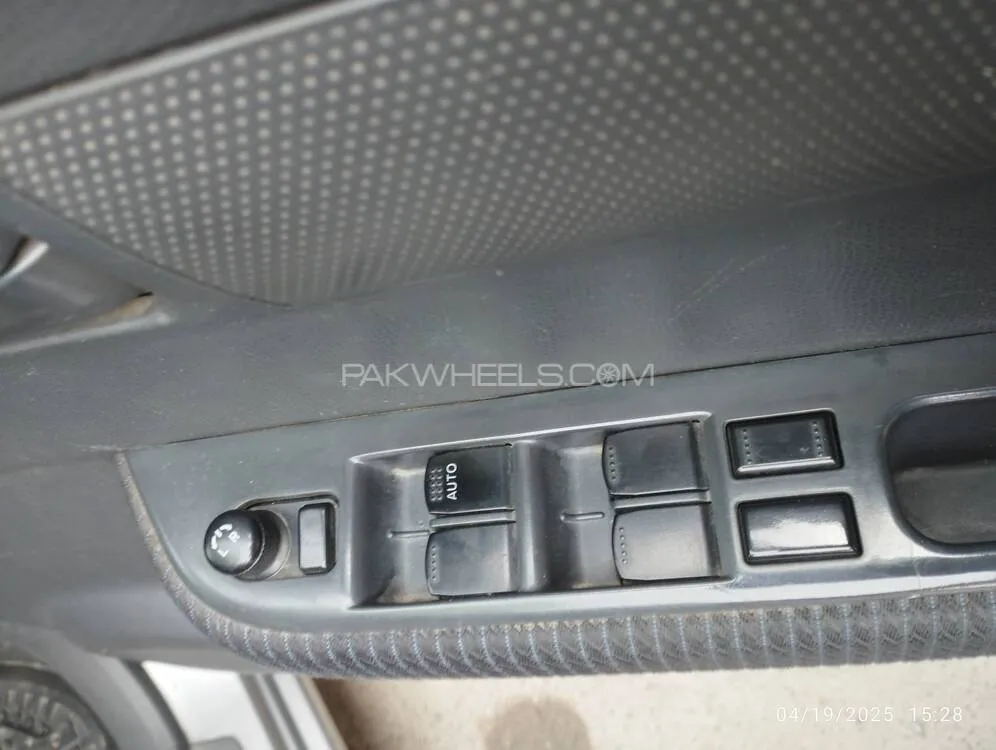 سوزوکی سوئفٹ 2014 for Sale in پشاور سوزوکی سوئفٹ 2014 for Sale in پشاور Image-13