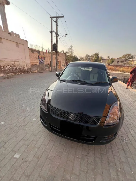 سوزوکی سوئفٹ 2016 for Sale in فیصل آباد Image-1