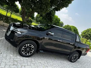 Toyota Hilux Revo V Automatic 2.8 2021 for Sale