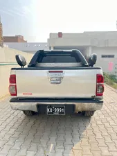 Toyota Hilux D-4D Automatic 2006 for Sale