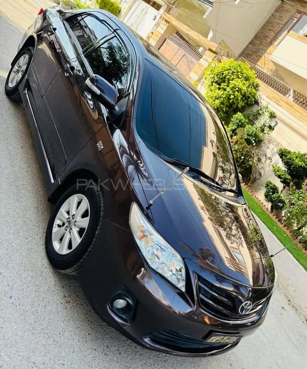 Toyota Corolla 2012 for Sale in Karachi Image-1