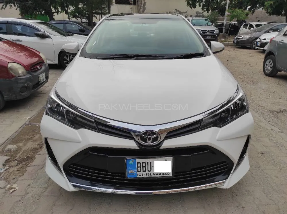 Toyota Corolla 2023 for Sale in Islamabad Image-1