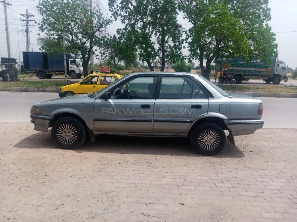 Toyota Corolla 1988 for Sale in Islamabad Image-1