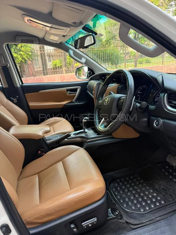 Toyota Fortuner 2021 for Sale in Faisalabad Toyota Fortuner 2021 for Sale in Faisalabad Image-17