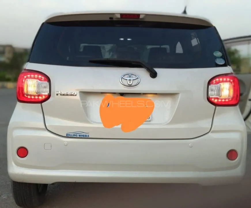 Toyota Passo 2016 for Sale in Peshawar Image-1