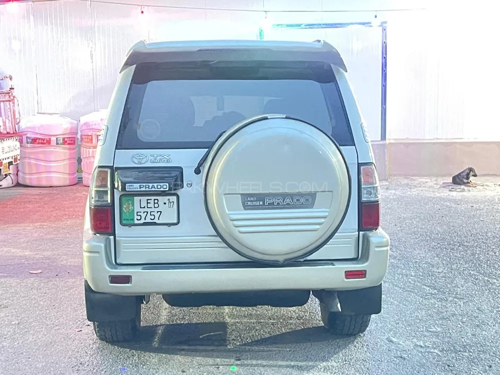 Toyota Prado 2001 for Sale in Swatmingora Image-1