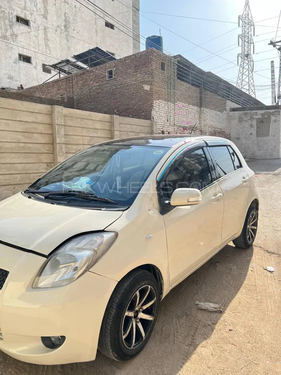 Toyota Vitz 2006 for Sale in Hyderabad Image-1