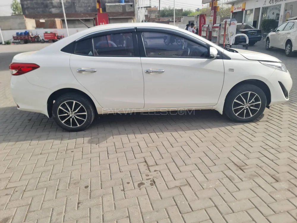 ٹویوٹا یارس سیڈان 2021 for Sale in لاہور Image-1