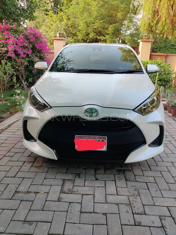 Toyota Yaris Hatchback 2020 for Sale in Bahawalpur Image-1