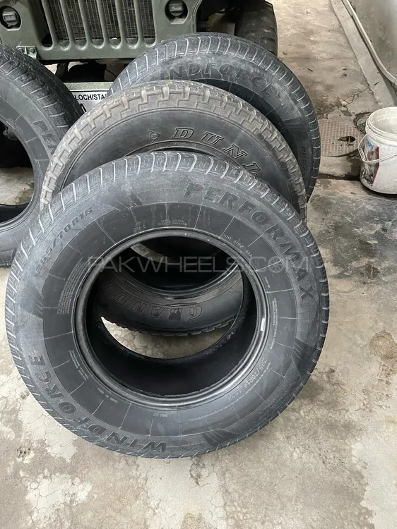 Tyres R16-265-70 Land Cruiser  Image-1