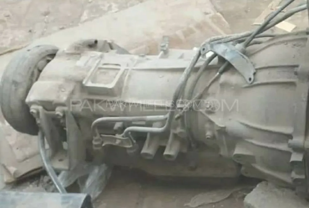 Auto Transmission of Toyota Coaster 98 Model with 1HZ Engine Image-1