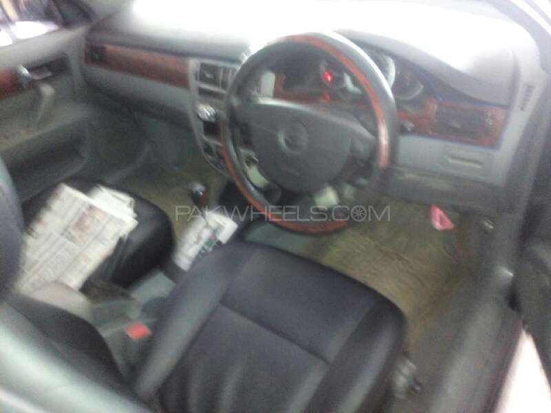 Chevrolet Optra 2006 for Sale in Lahore Chevrolet Optra 2006 for Sale in Lahore Image-4