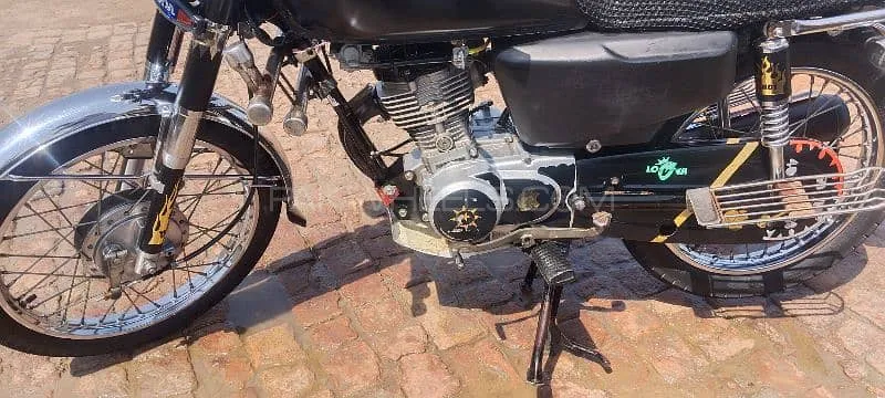 Honda CG 125 2018 for Sale Image-1