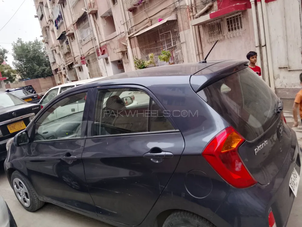 KIA Picanto 2023 for Sale in Karachi Image-1