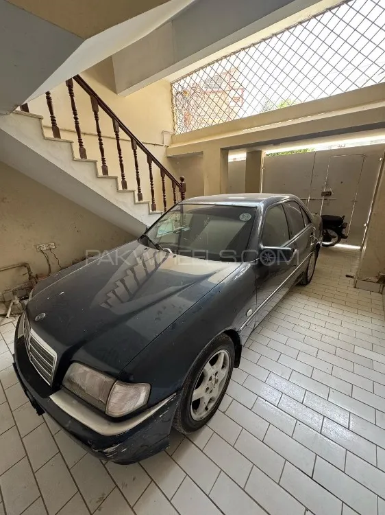 Mercedes Benz C Class 1998 for Sale in Karachi Image-1