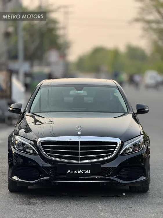 Mercedes Benz C Class 2016 for Sale in Lahore Image-1
