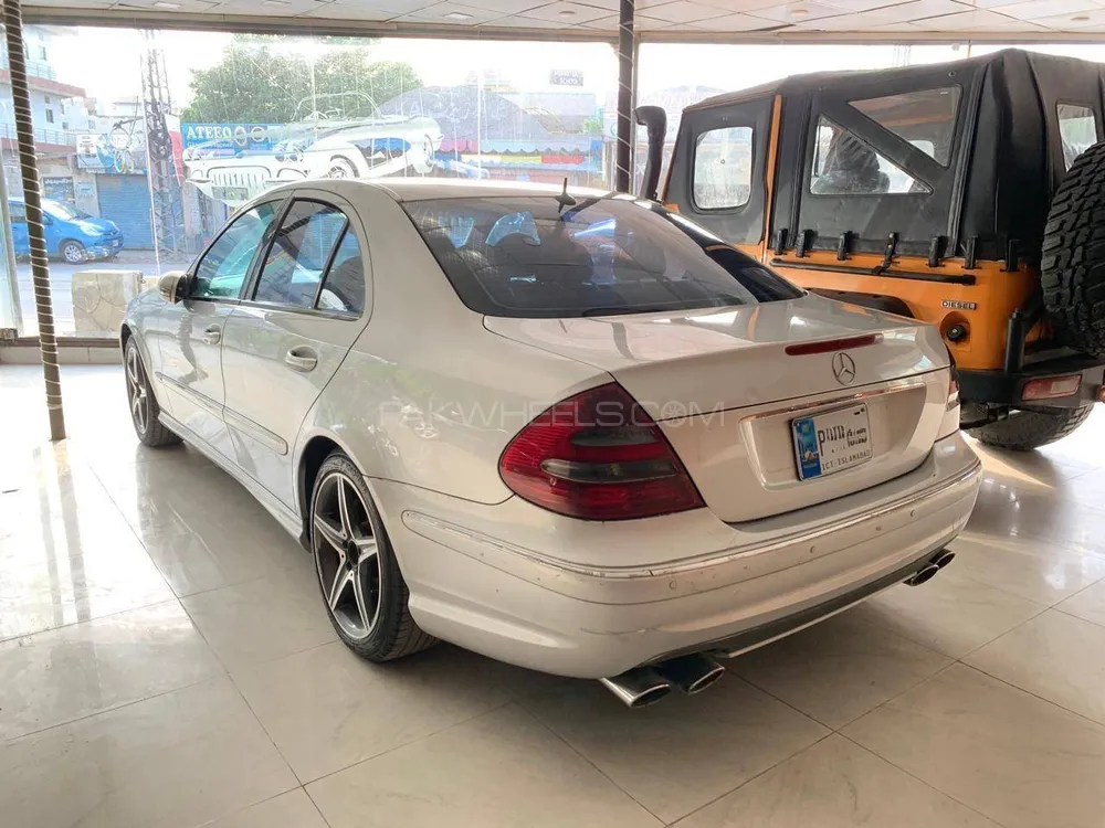 Mercedes Benz E Class 2003 for Sale in Rawalpindi Image-1