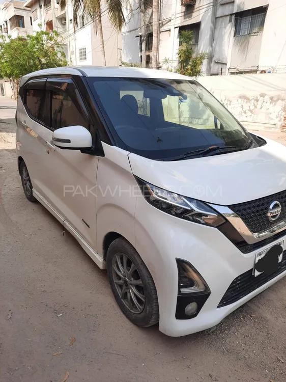 نسان ڈیز 2019 for Sale in کراچی Image-1