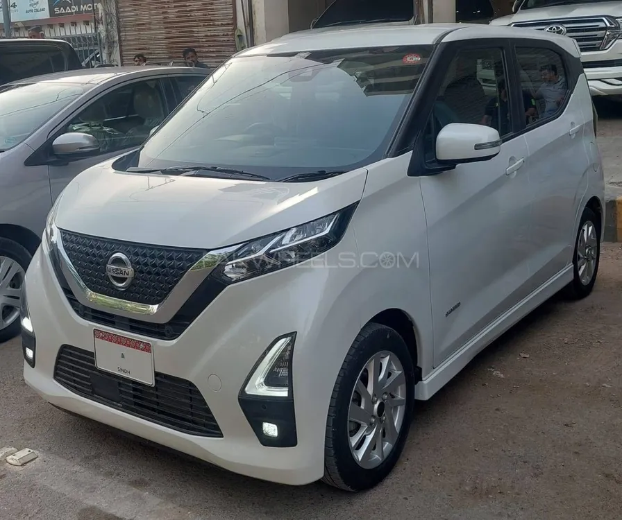 نسان ڈیز 2021 for Sale in کراچی Image-1
