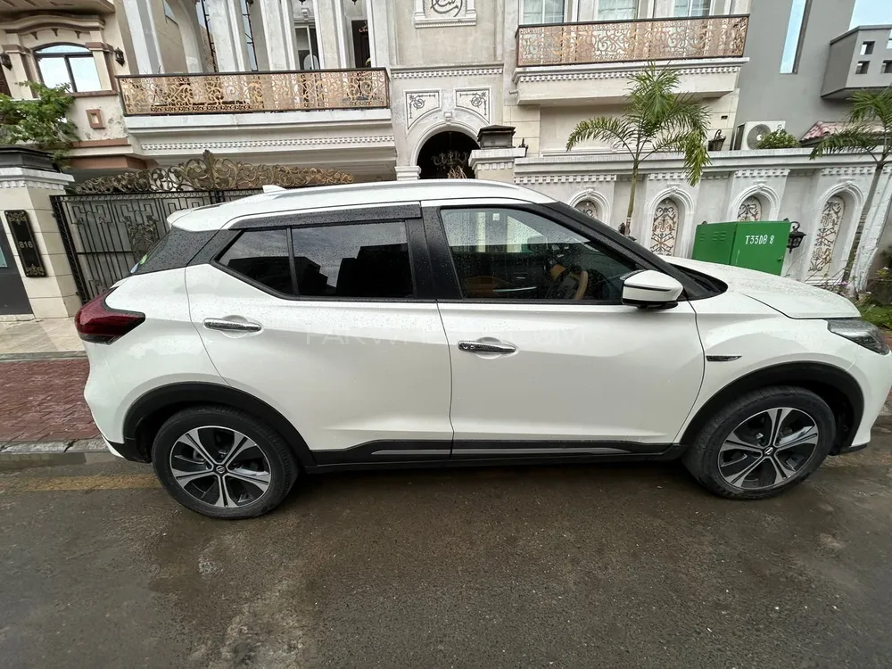 Nissan Kicks 2021 for Sale in Lahore Image-1