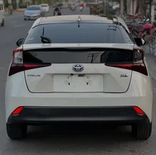 Toyota Prius S Touring Selection 2019 for Sale