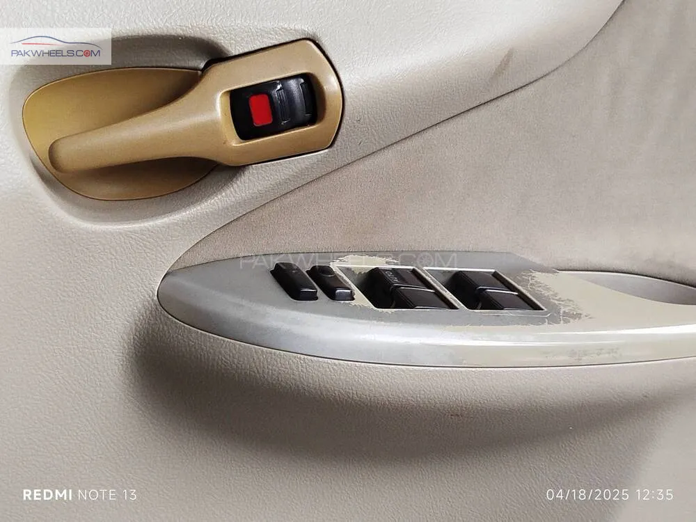 ٹویوٹا کرولا 2011 for Sale in لاہور ٹویوٹا کرولا 2011 for Sale in لاہور Image-11