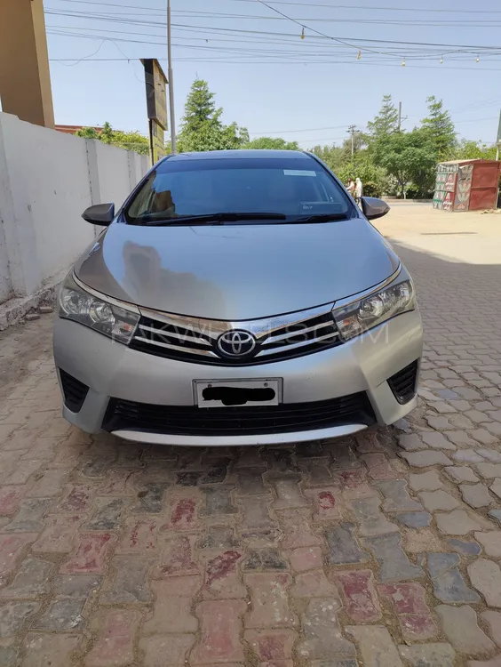Toyota Corolla 2015 for Sale in D.G.Khan Image-1
