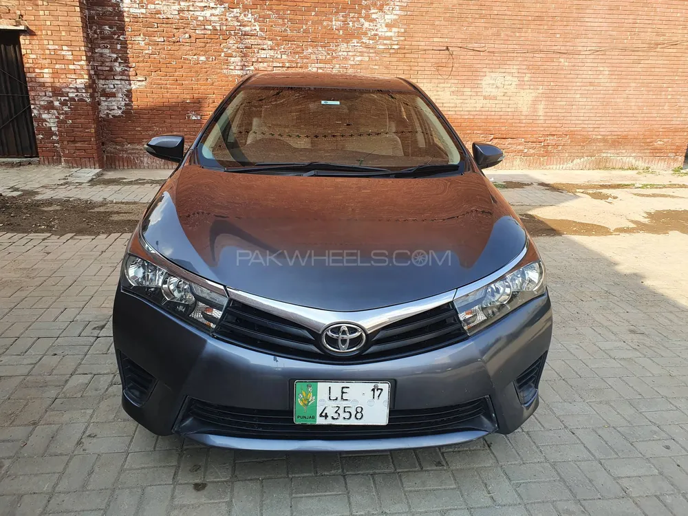 Toyota Corolla 2016 for Sale in Lahore Image-1
