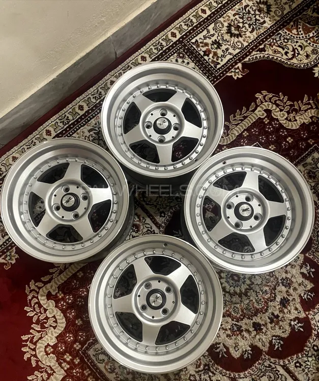 ;Xxr wheels modal 913 
;DeeP Dish 
:size 15x8JJ 
: NUTS 4x10 Image-1