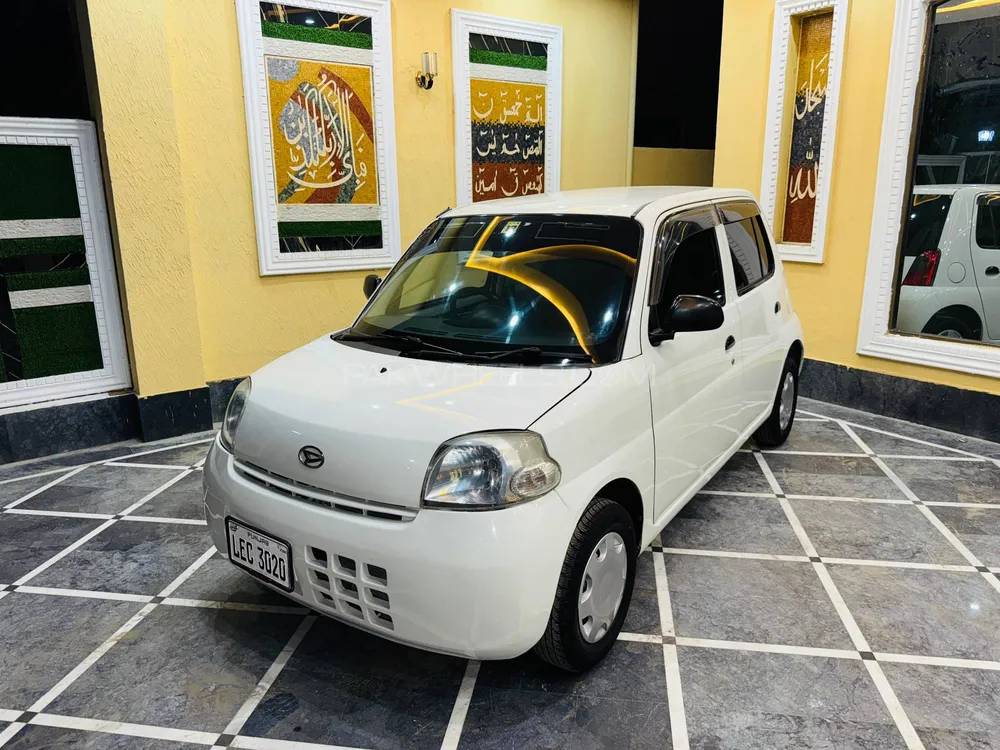 Daihatsu Esse 2013 for Sale in Lahore Image-1