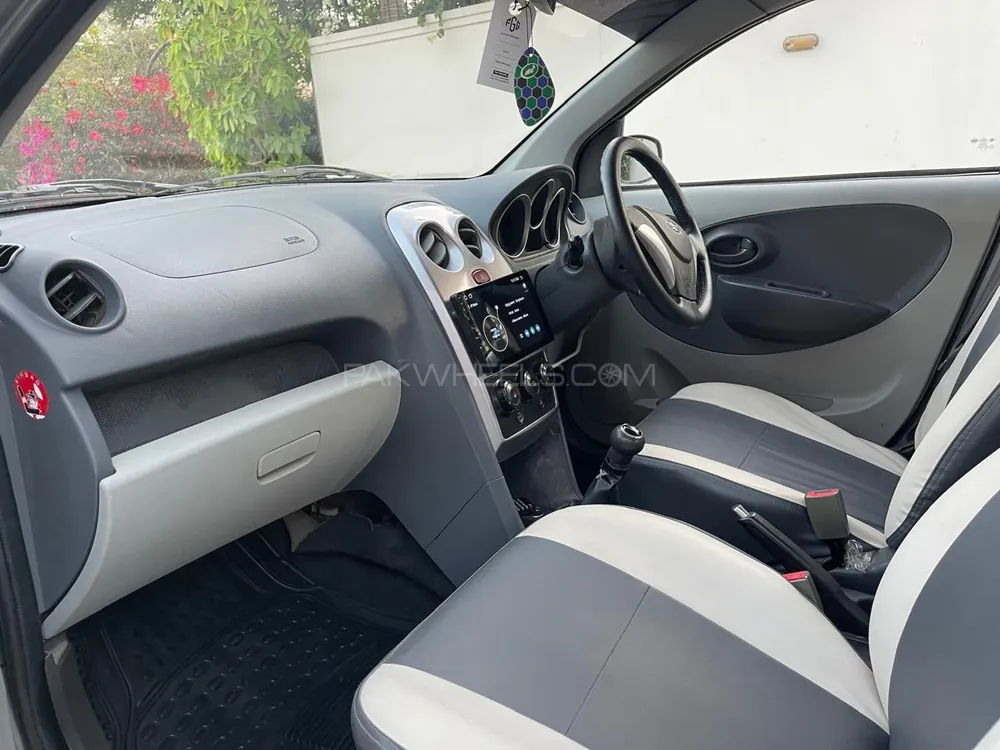 FAW V2 2018 for Sale in Karachi FAW V2 2018 for Sale in Karachi Image-6