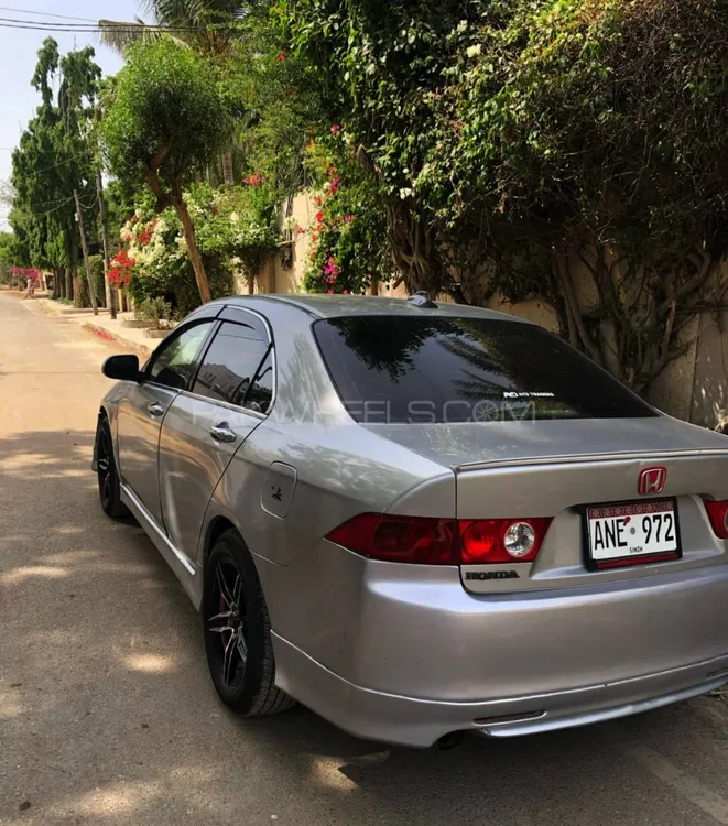 Honda Accord 2004 for Sale in Karachi Image-1