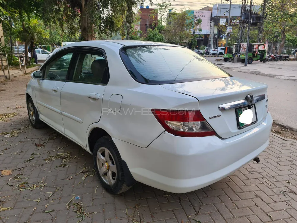 Honda City 2004 for Sale in Lahore Image-1