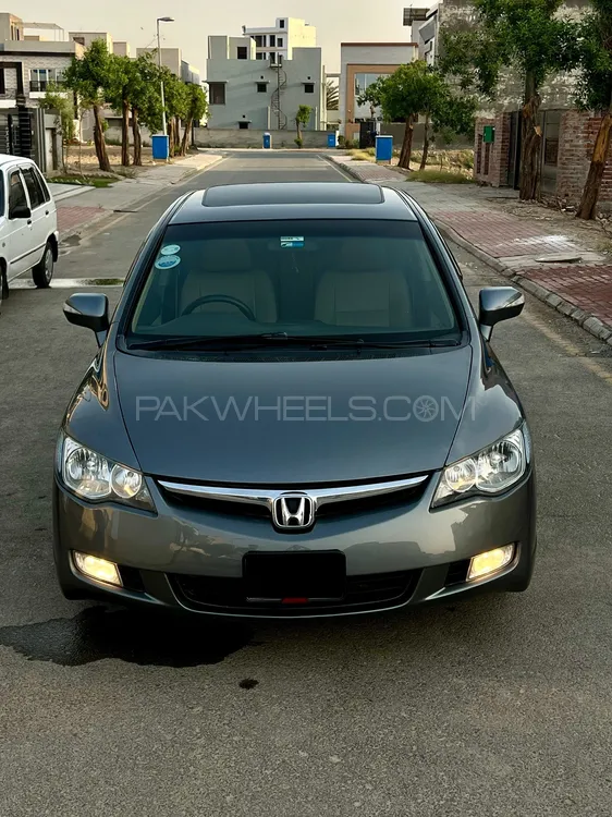 Honda Civic 2010 for Sale in Lahore Image-1