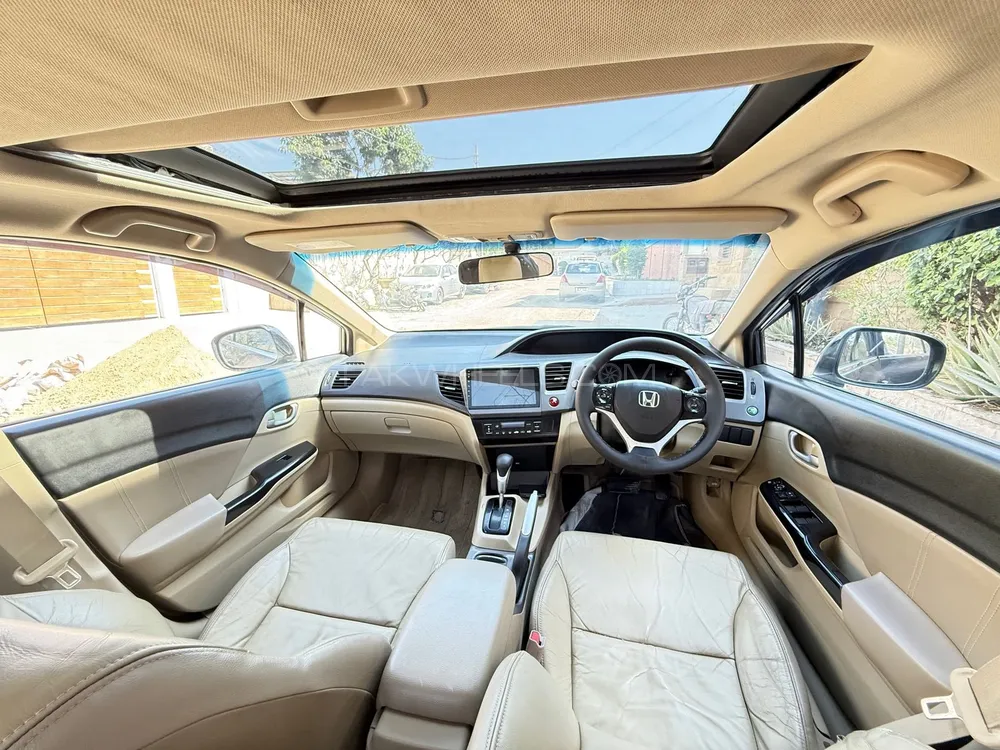 Honda Civic 2015 for Sale in Karachi Honda Civic 2015 for Sale in Karachi Image-5