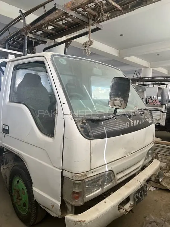JW Forland Safari  2013 for Sale in Karachi Image-1