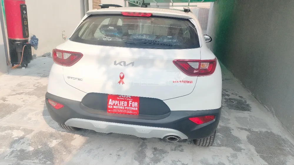 KIA Stonic 2025 for Sale in Peshawar Image-1