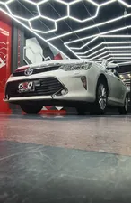 Toyota Camry Hybrid 2015 for Sale