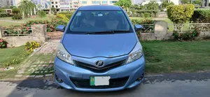 Toyota Vitz F 1.0 2013 for Sale