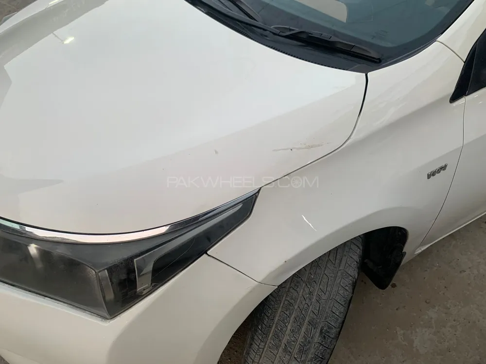 Toyota Corolla 2016 for Sale in Karachi Image-1