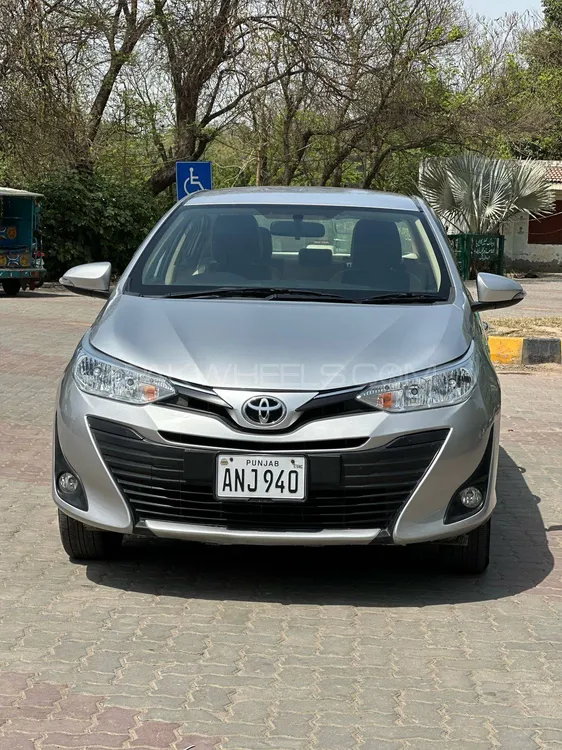 Toyota Yaris Sedan 2022 for Sale in Lahore Image-1