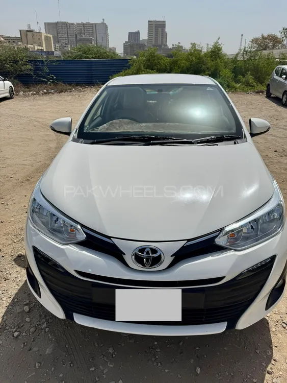 Toyota Yaris Sedan 2022 for Sale in Karachi Image-1